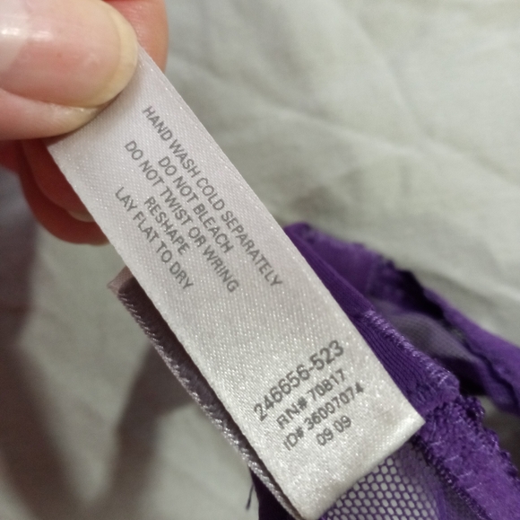Victoria's Secret Silver Label Sexy Lace Lingerie Purple size 34C - Picture 3 of 8